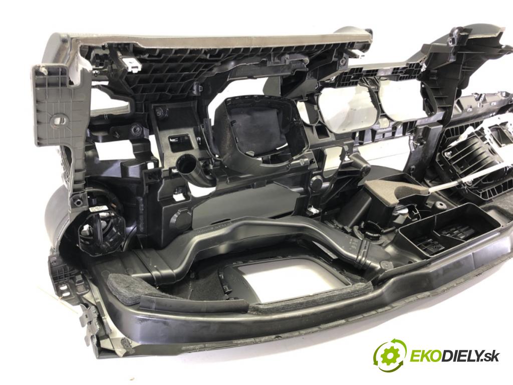 MERCEDES-BENZ CLS (C257) 2017 - 2022    AMG CLS 53 EQ Boost 4-matic+ (257.361) 320 kW [435  Palubná doska AirBag spolujazdca A2136800005 A2138600202