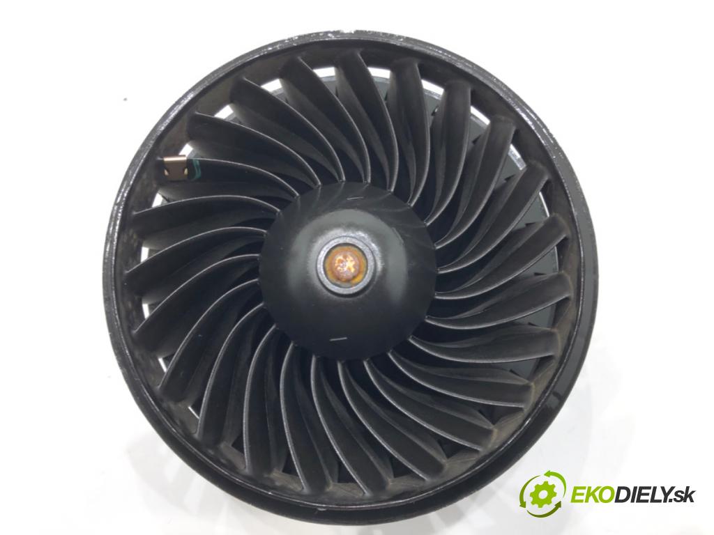 MERCEDES-BENZ CLS (C257) 2017 - 2022    AMG CLS 53 EQ Boost 4-matic+ (257.361) 320 kW [435  ventilátor kúrenia 0130309006 F011500133