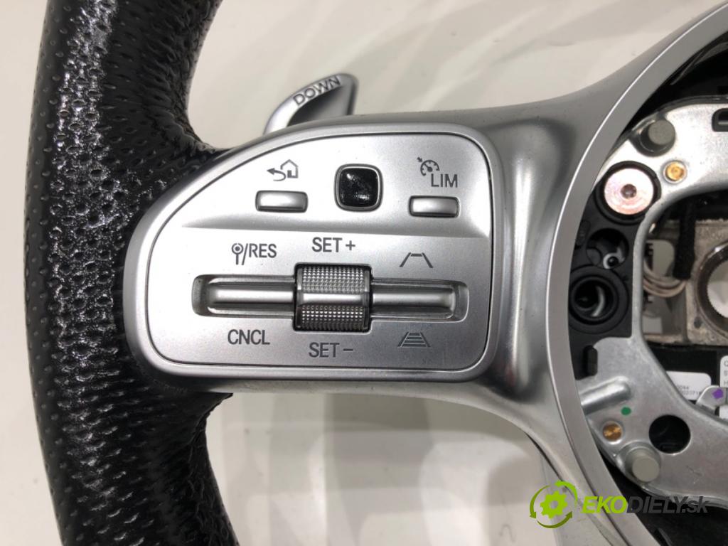 MERCEDES-BENZ CLS coupe 2019 320 kW AMG CLS 53 EQ Boost 4-matic+ (257.361) 2999 Volant AMG A0050051399