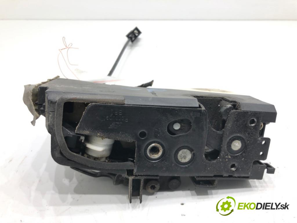 SEAT ALHAMBRA (7V8, 7V9) 1996 - 2010    1.9 TDI 85 kW [115 KM] olej napędowy 2000 - 2010  zámok dveře levý přední část 93BG 220A20DD