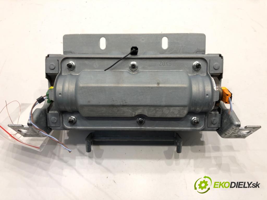 RENAULT CLIO III (BR0/1, CR0/1) 2005 - 2014    1.6 16V (BR09, BR0T, CR09, CR0T) 65 kW [88 KM] ben  AirBag spolujazdca 8200303496G (Airbagy)