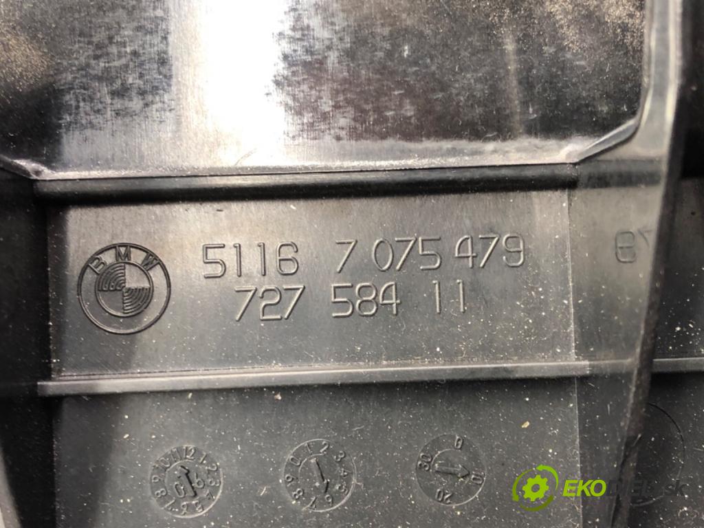 BMW 3 Touring (E91) 2004 - 2012    318 d 90 kW [122 KM] olej napędowy 2005 - 2007  Priehradka, kastlík spolujazdca  (Priehradky, kastlíky)