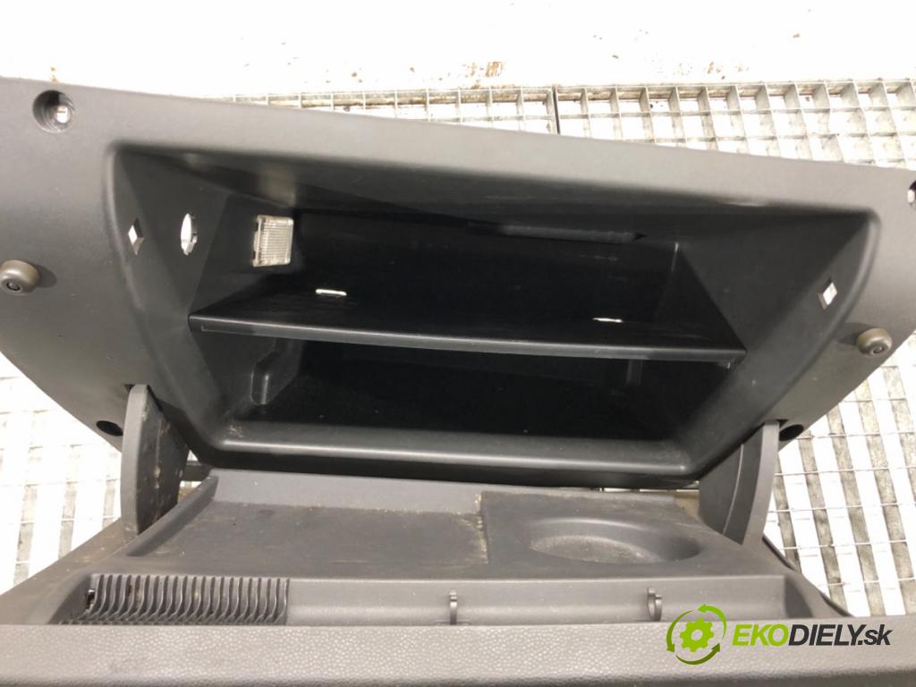 OPEL ASTRA H GTC (A04) 2005 - 2010    1.6 (L08) 77 kW [105 KM] benzyna 2005 - 2010  Priehradka, kastlík spolujazdca  (Priehradky, kastlíky)