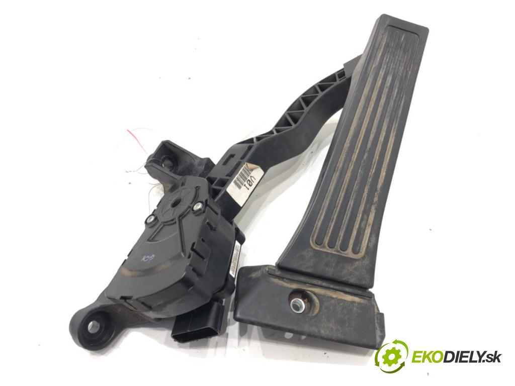 HYUNDAI i40 I CW (VF) 2011 - 2022    1.7 CRDi 100 kW [136 KM] olej napędowy 2011 - 2022  Potenciometer plynového pedálu 32726-3Z000 (Pedále)