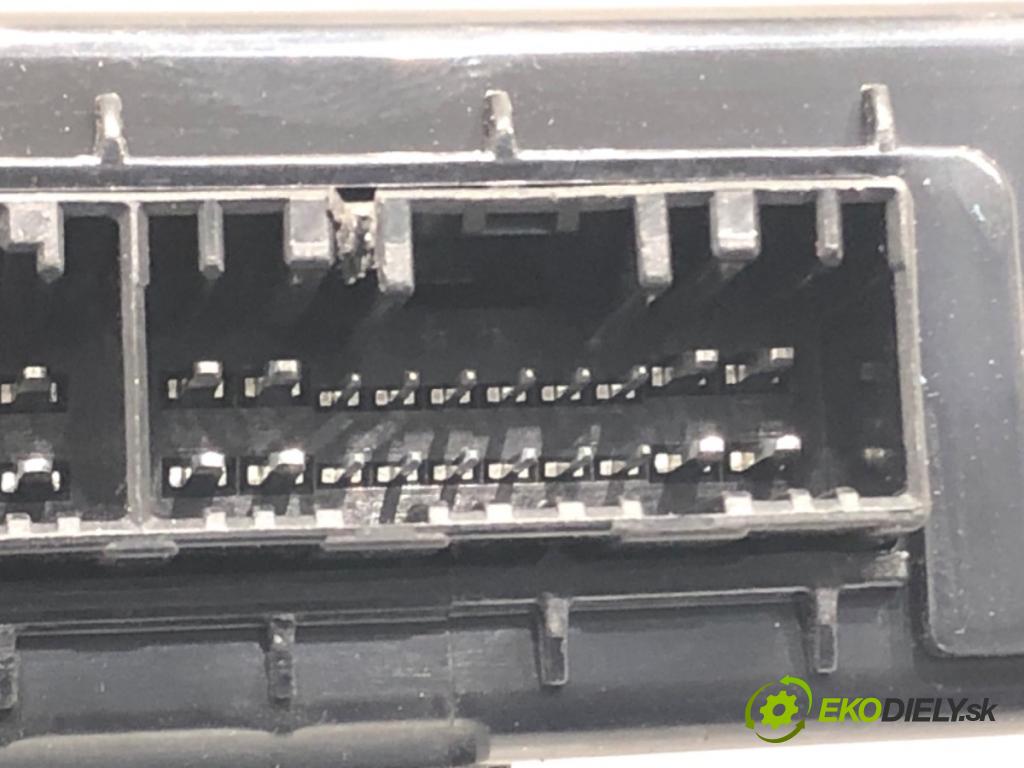 KIA STONIC (YB) 2017 - 2022    1.0 T-GDi 74 kW [101 KM] benzyna 2018 - 2022  Modul BCM 954B0-H8720 (Ostatné)