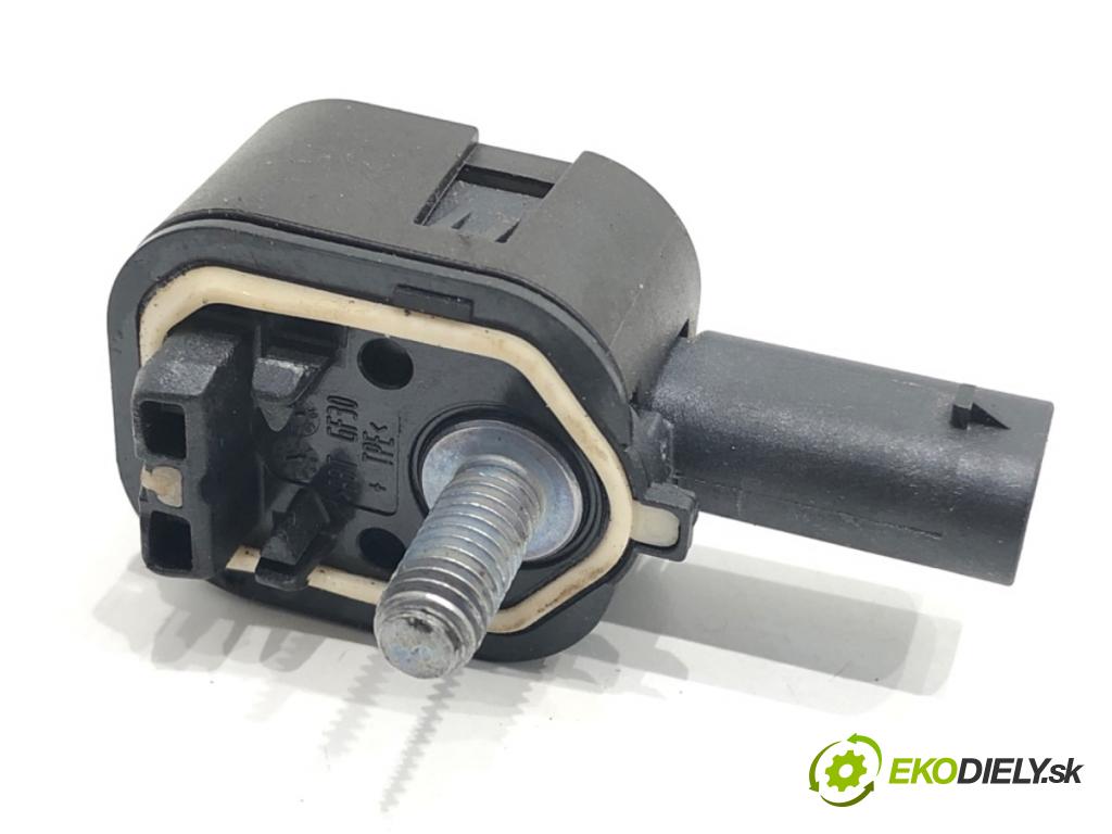 BMW 5 Touring (F11) 2009 - 2017    535 d xDrive 230 kW [313 KM] olej napędowy 2011 -   Snímač nárazu 9224178 (Snímače nárazu)