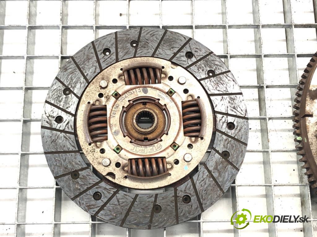 FIAT GRANDE PUNTO (199_) 2005 - 2022    1.4 (199AXB11, 199AXB1A, 199BXB1A, 199AXL1A) 57 kW [77 KM] benzyna 2005 - 2015  Spojková sada (bez ložiska) 55200483 (Kompletné sady (bez ložiska))