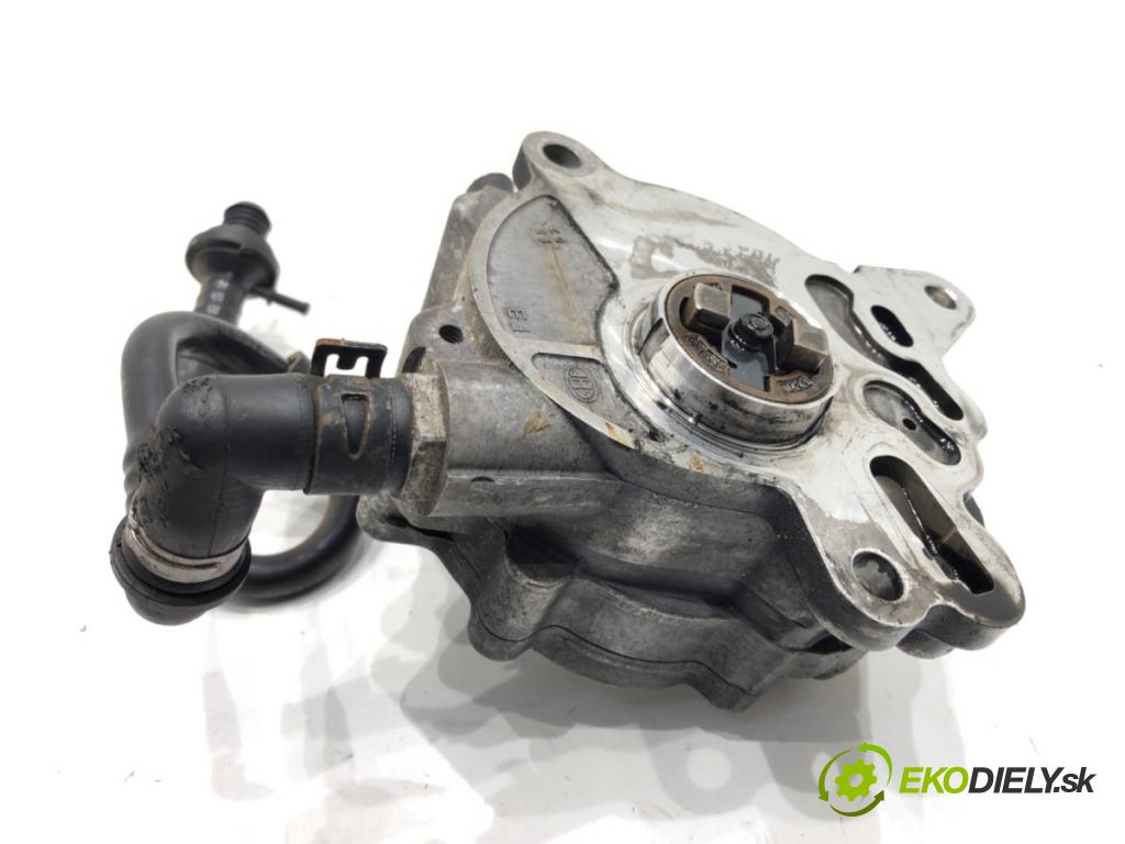 AUDI A6 C6 (4F2) 2004 - 2011    2.0 TDI 103 kW [140 KM] olej napędowy 2004 - 2008  pumpa vakuová 03G145209C