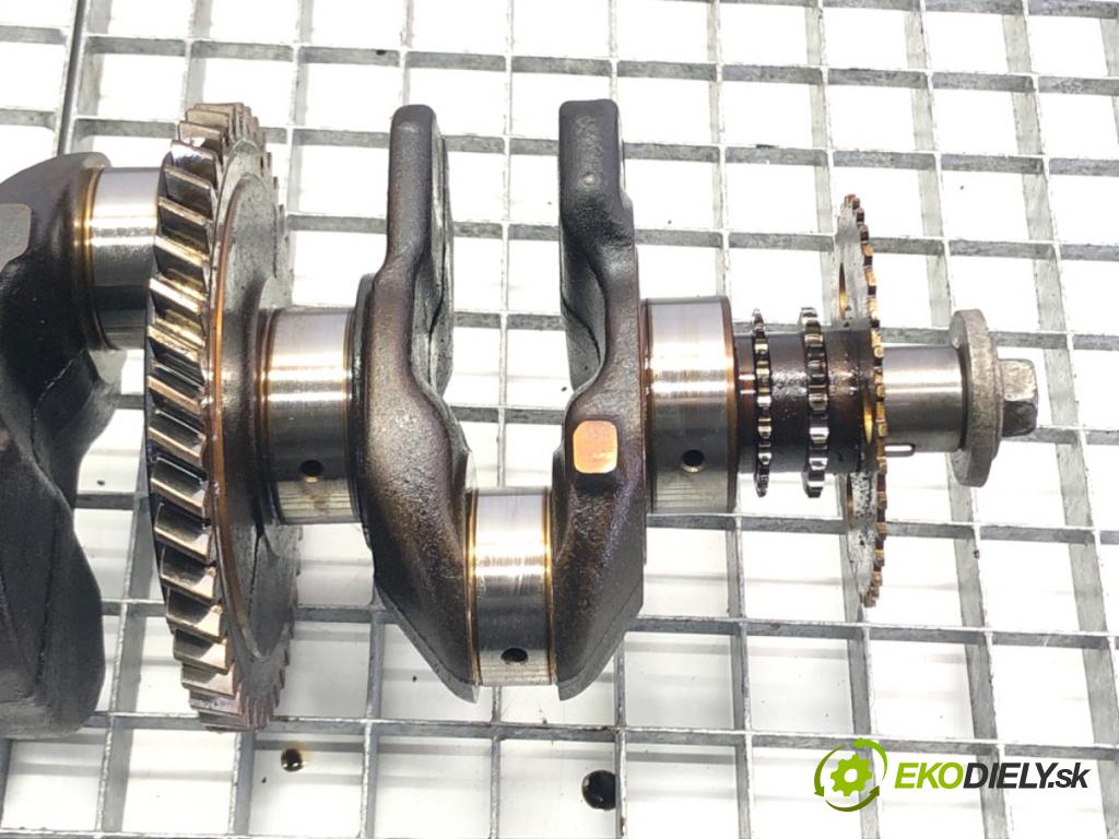 TOYOTA AVENSIS (_T25_) 2003 - 2008    2.4 (AZT251_) 120 kW [163 KM] benzyna 2003 - 2008  Kardaň, hriadeľ KLIKA: 2AZ-FSE (Ostatné)