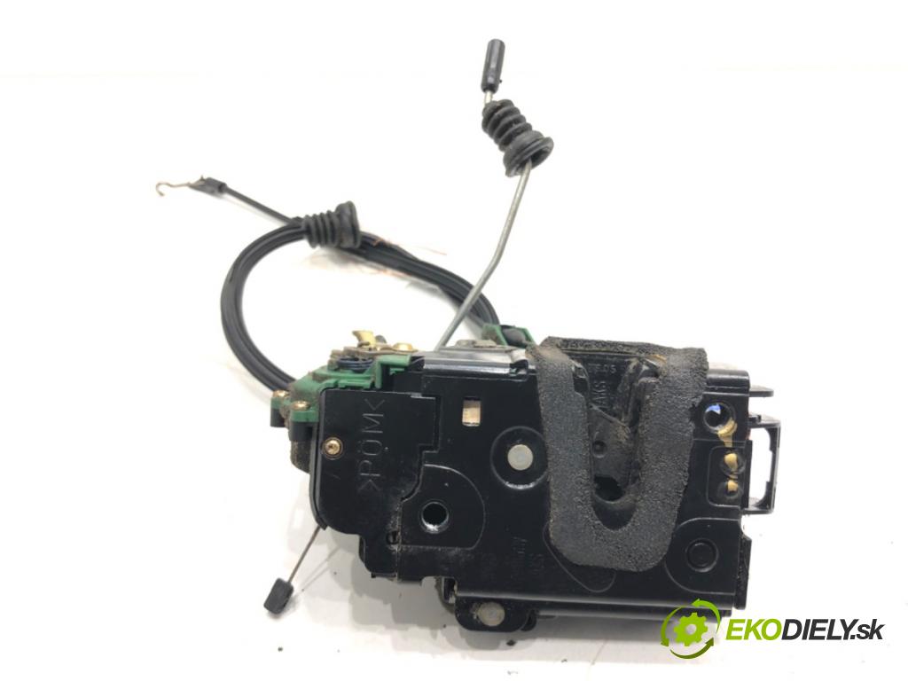 VW POLO (9N_, 9A_) 2001 - 2014    1.2 12V 47 kW [64 KM] benzyna 2001 - 2007  zámok dveře pravý přední část 