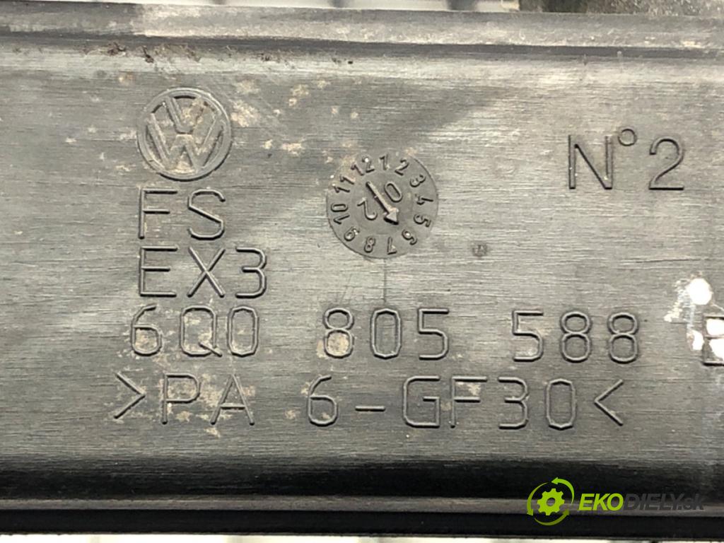 VW POLO (9N_, 9A_) 2001 - 2014    1.2 12V 47 kW [64 KM] benzyna 2001 - 2007  držák přední část  (Výztuhy přední)