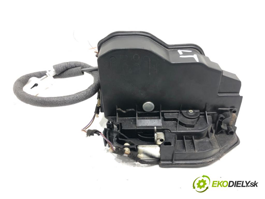 BMW 3 (F30, F80) 2011 - 2018    330 i xDrive 185 kW [252 KM] benzyna 2015 - 2018  zámok dveře levý zadní část 7229459