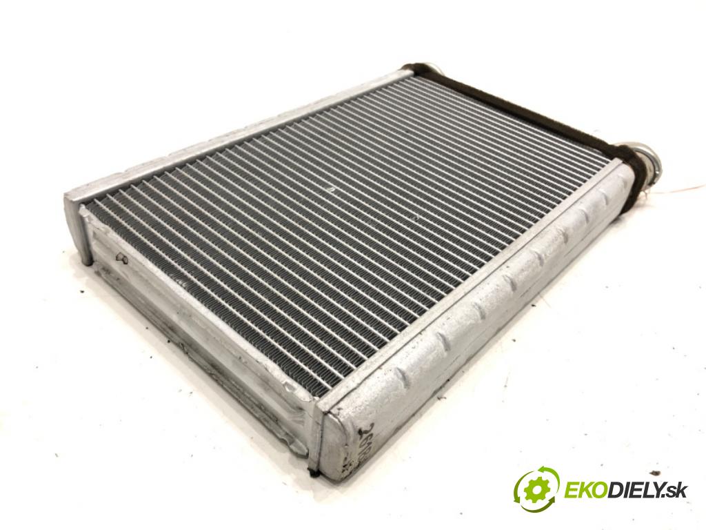 SUZUKI SWIFT III (MZ, EZ) 2005 - 2022    1.3 (RS 413) 68 kW [92 KM] benzyna 2005 - 2022  Výhrevné teleso, radiátor kúrenia  (Radiátory kúrenia)