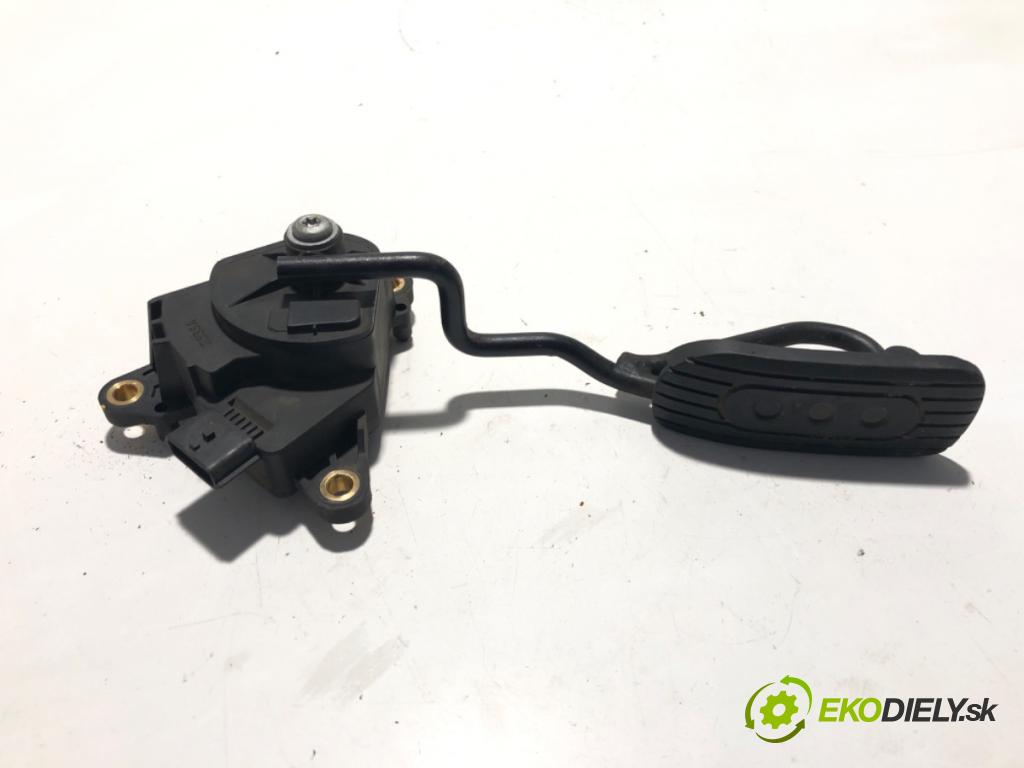 RENAULT TRUCKS D 2013 - 2022    D CAB 2M  Potenciometer plynového pedálu 18005LC40B (Pedále)