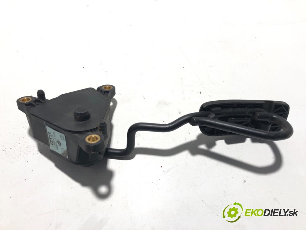 RENAULT TRUCKS D 2013 - 2022    D CAB 2M  Potenciometer plynového pedálu 18005LC40B (Pedále)