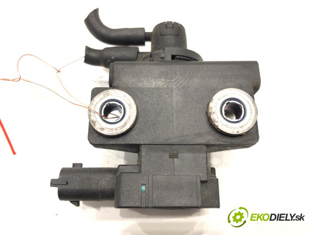 OPEL ASTRA J Sports Tourer (P10) 2010 - 2015    1.6 CDTi (35) 100 kW [136 KM] olej napędowy 2013 - 2015  Ventil tlaku 55576356 (Ventily)