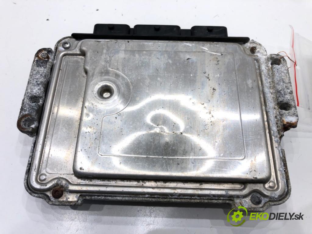 MAZDA 3 (BK) 2003 - 2009    1.6 DI Turbo 80 kW [109 KM] olej napędowy 2004 - 2  riadiaca jednotka Motor 4M61-12A650-BA (Riadiace jednotky)