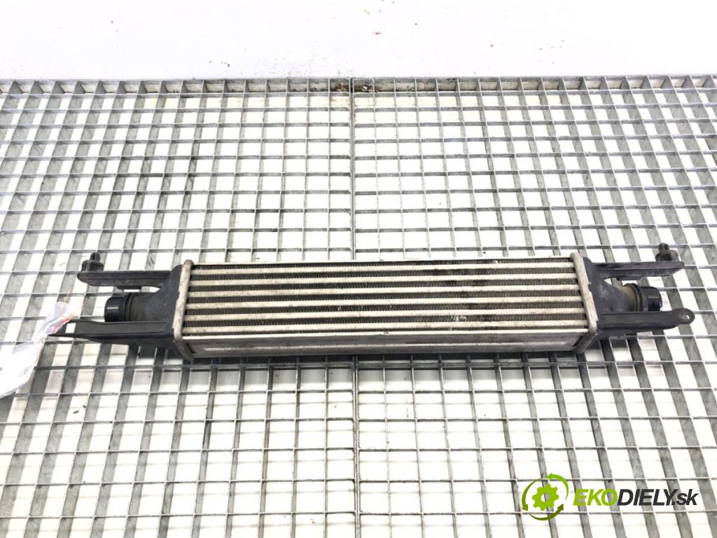 OPEL CORSA D (S07) 2006 - 2014    1.3 CDTI (L08, L68) 55 kW [75 KM] olej napędowy 2006 - 2014  intercooler 55702194 (Chladiče nasávaného vzduchu (intercoolery))