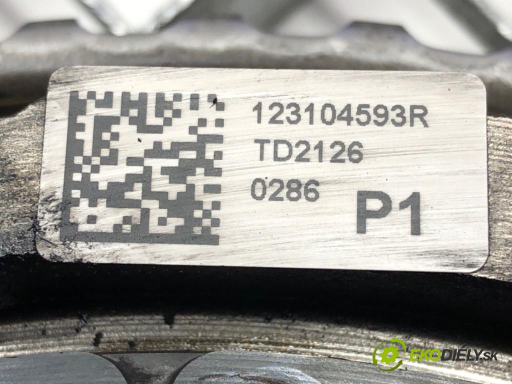 RENAULT KADJAR (HA_, HL_) 2015 - 2022    1.3 TCe 140 103 kW [140 KM] benzyna 2018 - 2022  Spojková sada (bez ložiska) 123104593R 302103464R (Kompletné sady (bez ložiska))