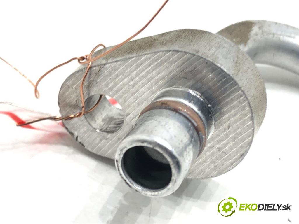 RENAULT KADJAR (HA_, HL_) 2015 - 2022    1.3 TCe 140 103 kW [140 KM] benzyna 2018 - 2022  rúrka klimatizácie 924406488R (Rúrky klimatizácie)