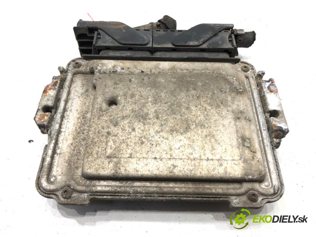 OPEL ZAFIRA B Nadwozie pełne/minivan (A05) 2005 - 2015    1.9 CDTI VAN (M75) 88 kW [120 KM] olej napędowy 20  riadiaca jednotka Motor 55198922 (Riadiace jednotky)