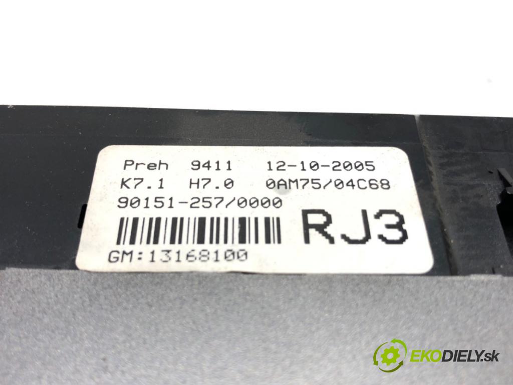 OPEL ZAFIRA B Nadwozie pełne/minivan (A05) 2005 - 2015    1.9 CDTI VAN (M75) 88 kW [120 KM] olej napędowy 20  Panel ovládania kúrenia 13168100 (Prepínače, spínače, tlačidlá a ovládače kúrenia)