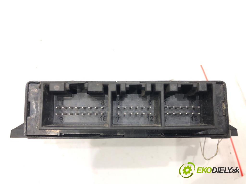 JAGUAR X-TYPE I (X400) 2001 - 2009    2.0 D 96 kW [130 KM] olej napędowy 2003 - 2009  Modul PDC 4X43-15K866-AB (Ostatné)