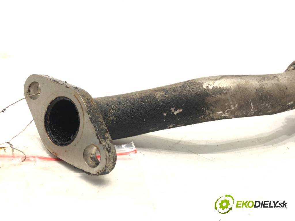 AUDI A4 B5 Avant (8D5) 1994 - 2002    1.8 T 110 kW [150 KM] benzyna 1996 - 2001  rúrka turba  (Hadice intercoolera)