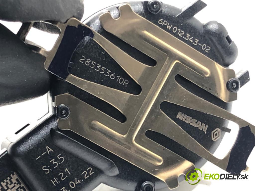 RENAULT KADJAR (HA_, HL_) 2015 - 2022    1.3 TCe 140 103 kW [140 KM] benzyna 2018 - 2022  Snímač dažďa 285353610R (Snímače dažďa)