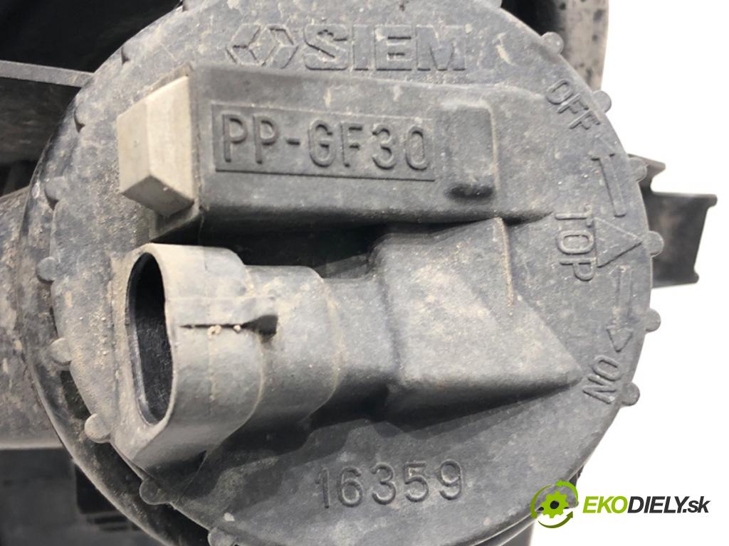 FIAT GRANDE PUNTO (199_) 2005 - 2022    1.3 D Multijet (199.AXD11, 199.AXD1A, 199.AXD1B,... 66 kW [90 KM] olej napędowy 2005 - 2010  hmlové svetlo, hmlovka pravý přední část