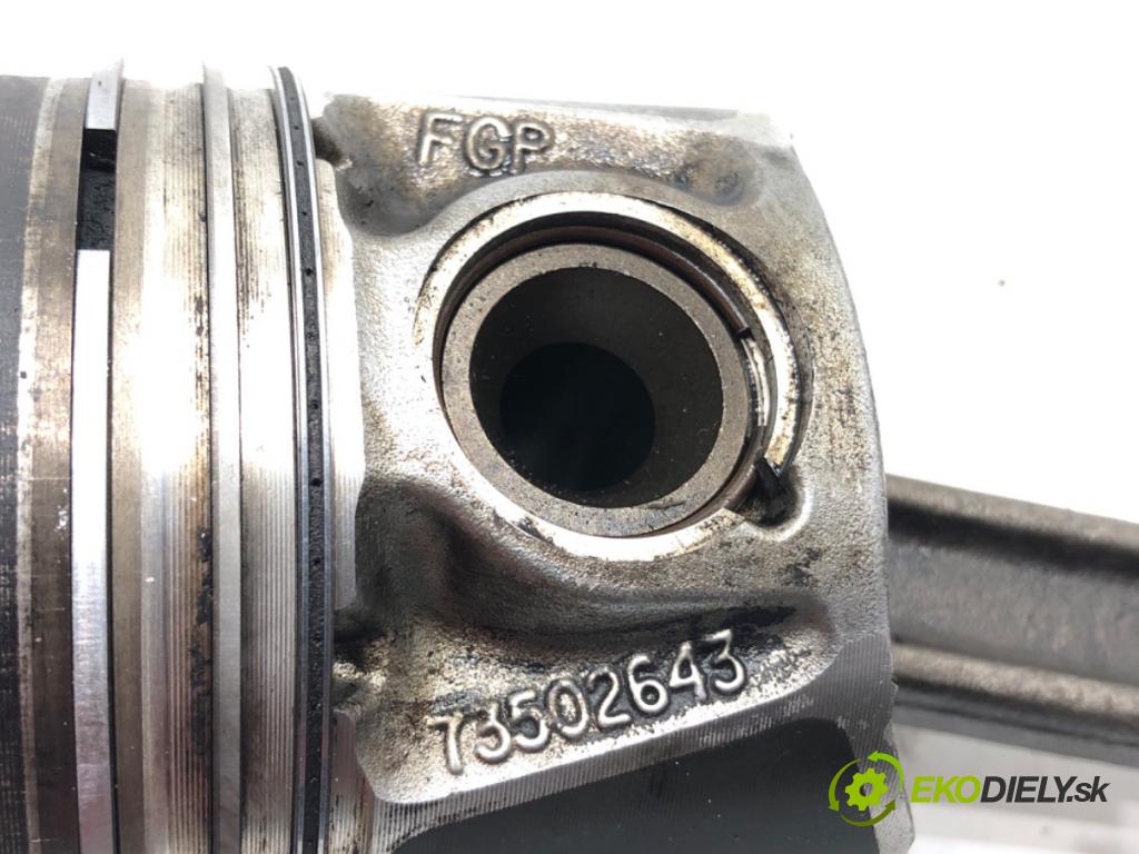 FIAT GRANDE PUNTO (199_) 2005 - 2022    1.3 D Multijet (199.AXD11, 199.AXD1A, 199.AXD1B,... 66 kW [90 KM] olej napędowy 2005 - 2010  PIEST: ojnica 73502643 (Piest)