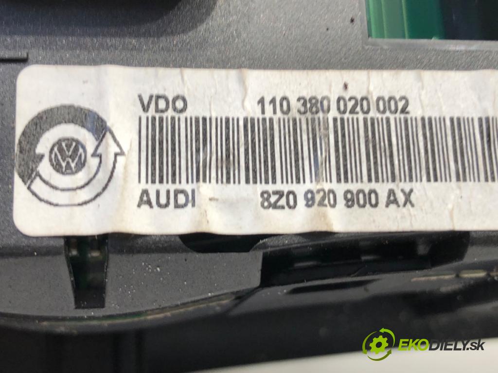 AUDI A2 (8Z0) 2000 - 2005    1.4 55 kW [75 KM] benzyna 2000 - 2005  Prístrojovka 8Z0920900AX (Prístrojové dosky, displeje)