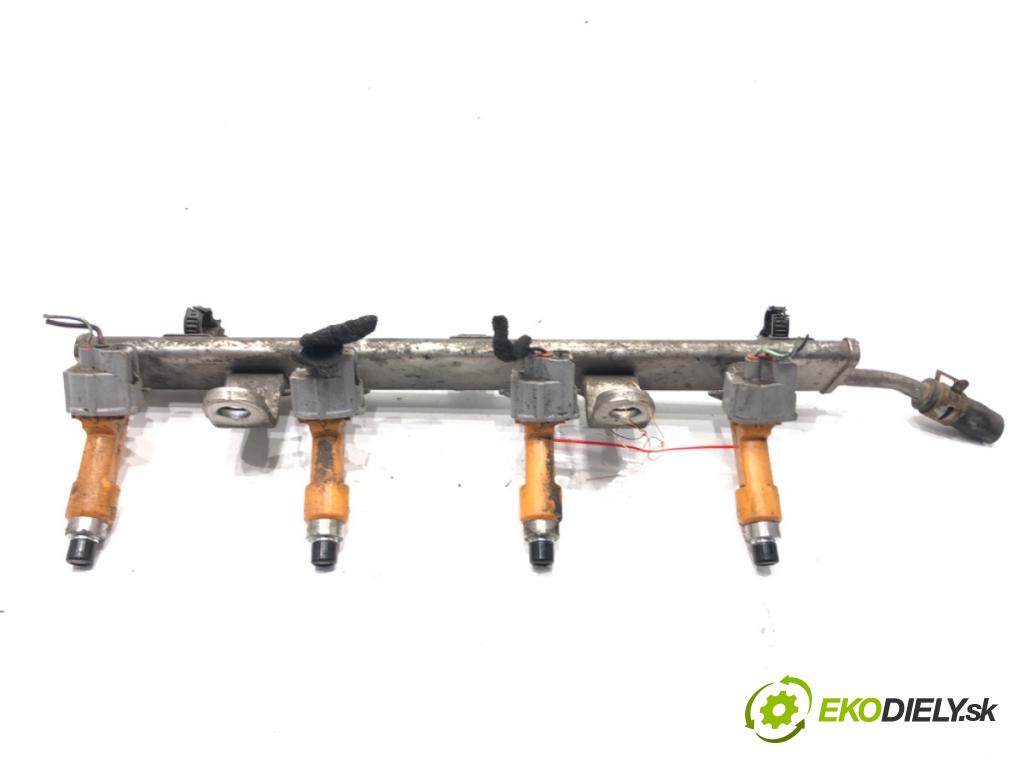 SUZUKI SWIFT IV (FZ, NZ) 2010 - 2022    1.2 (AZH 412) 69 kW [94 KM] benzyna 2010 - 2022  Lišta vstrekovacia  (Vstrekovacie lišty)