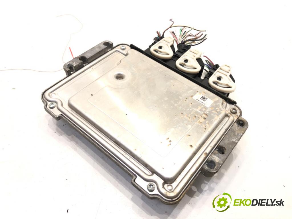 FORD C-MAX (DM2) 2007 - 2010    1.6 TDCi 80 kW [109 KM] olej napędowy 2007 - 2010  riadiaca jednotka Motor 8M51-12A650-MD (Riadiace jednotky)