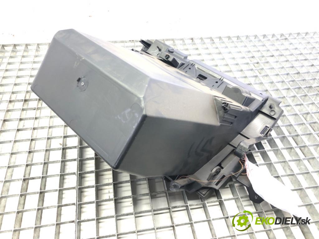 FORD C-MAX (DM2) 2007 - 2010    1.6 TDCi 80 kW [109 KM] olej napędowy 2007 - 2010  Priehradka, kastlík spolujazdca  (Priehradky, kastlíky)