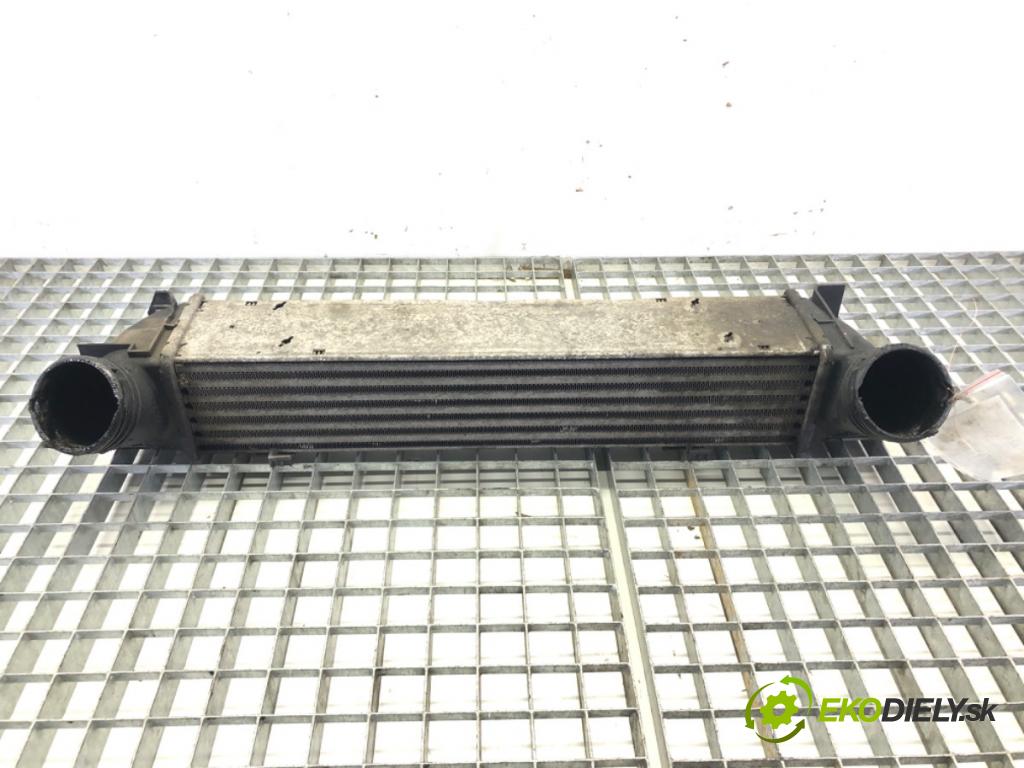 BMW 1 (E87) 2003 - 2013    118 d 90 kW [122 KM] olej napędowy 2004 - 2007  intercooler 3093796 (Chladiče nasávaného vzduchu (intercoolery))