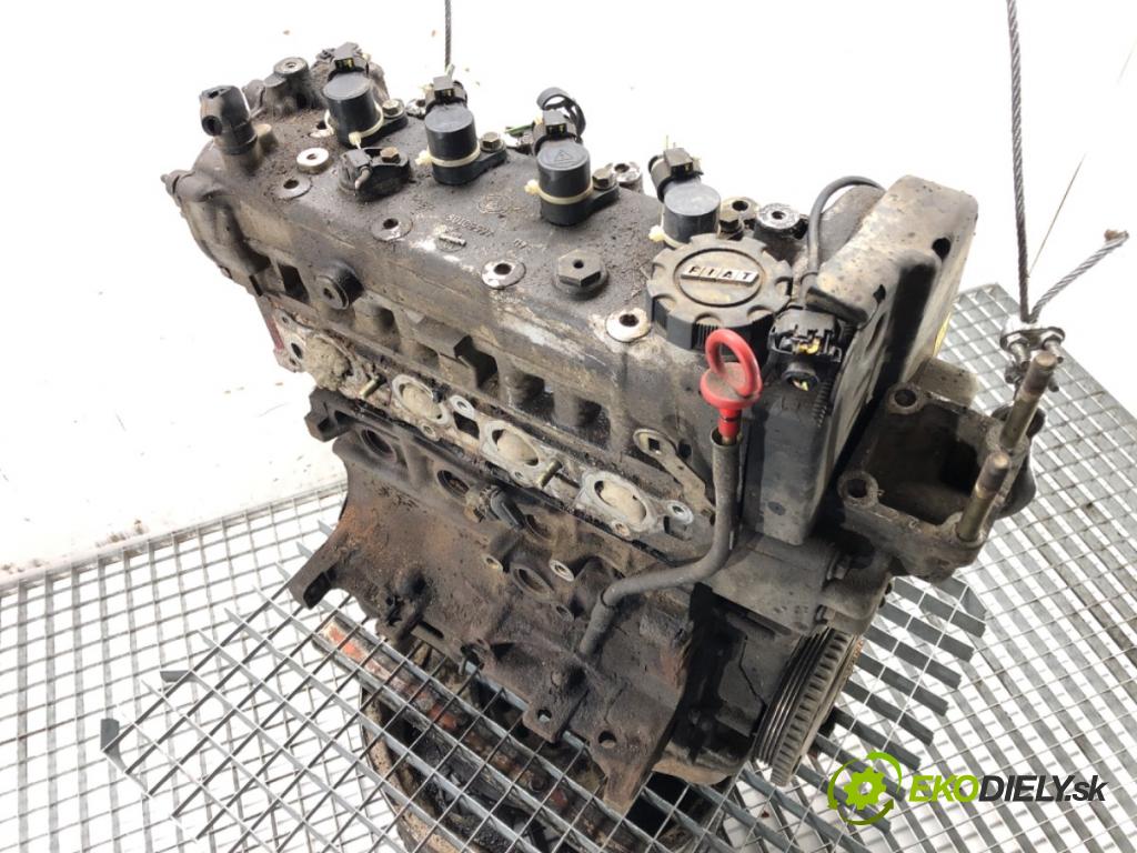 FIAT STILO (192_) 2001 - 2010    1.2 16V (192_XA1B) 59 kW [80 KM] benzyna 2002 - 20  motor 188A5000 (Motory (kompletní))