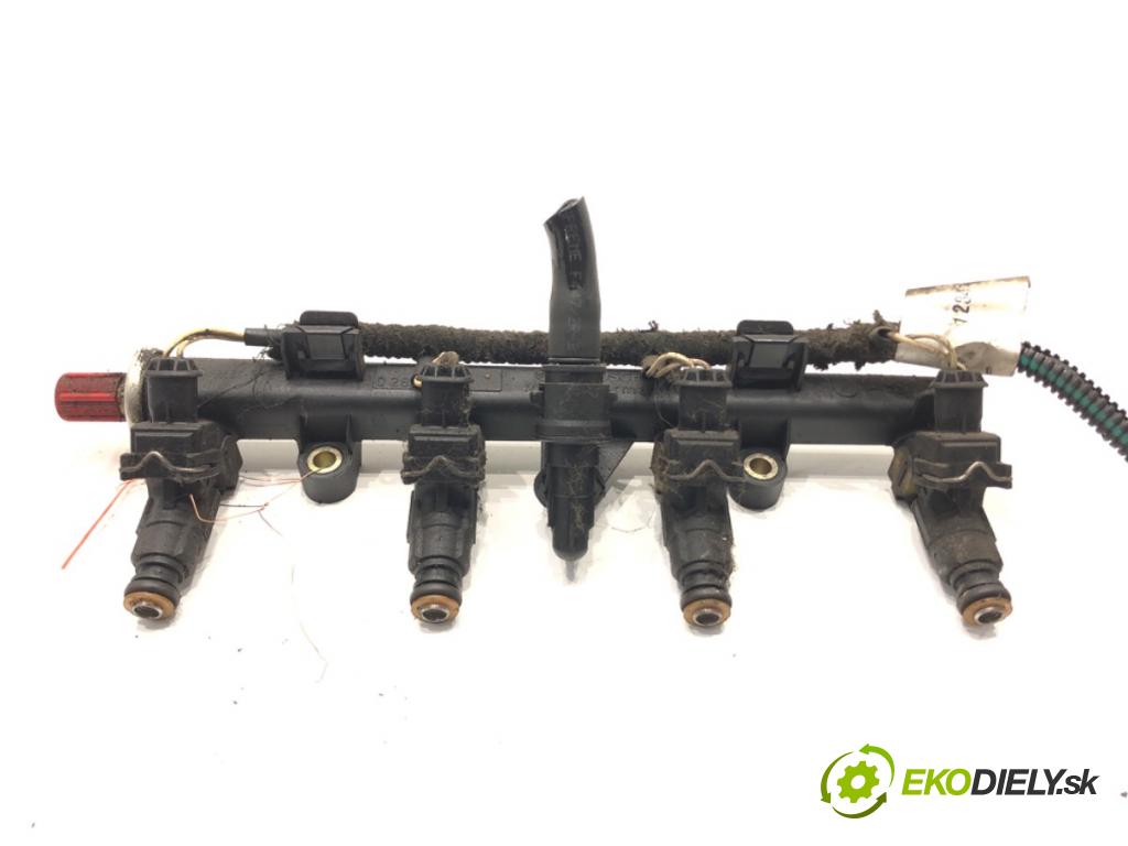 FIAT STILO (192_) 2001 - 2010    1.2 16V (192_XA1B) 59 kW [80 KM] benzyna 2002 - 20  Lišta vstrekovacia 0280155971 (Vstrekovacie lišty)