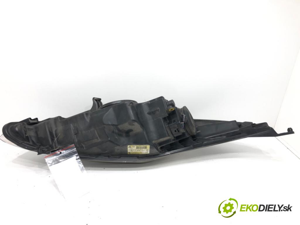 FORD FIESTA VI (CB1, CCN) 2008 - 2022    1.25 44 kW [60 KM] benzyna 2008 - 2017  Svetlomet ľavy predný 8A61-13W030-AG