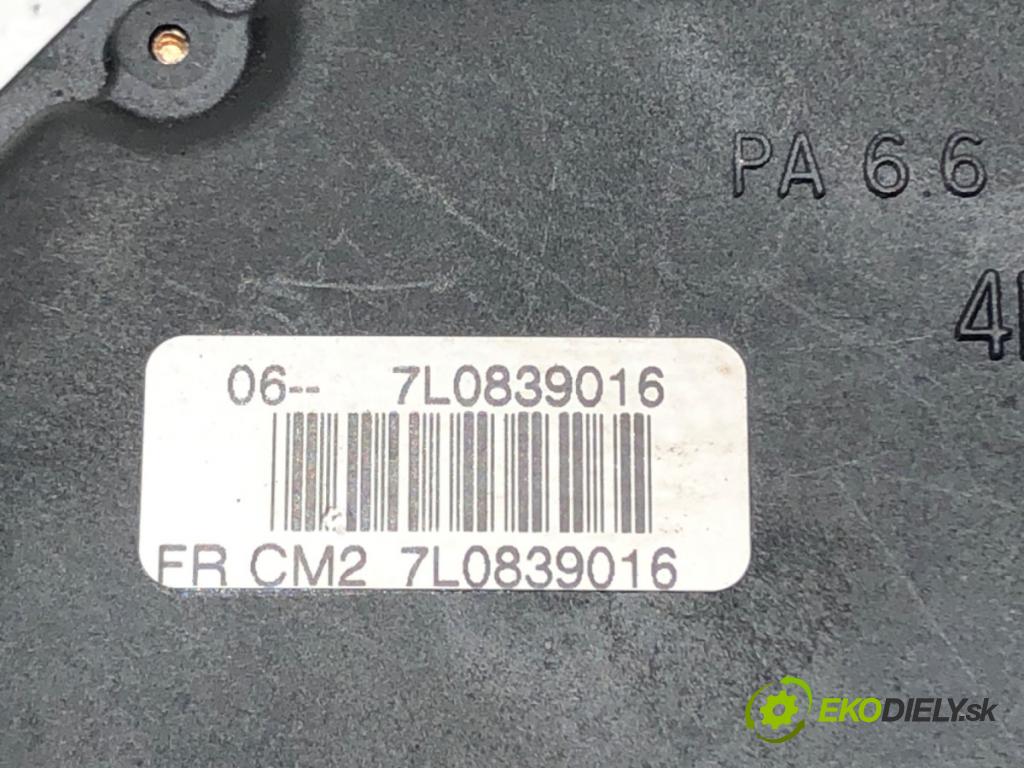 VW GOLF V (1K1) 2003 - 2010    1.9 TDI 77 kW [105 KM] olej napędowy 2003 - 2008  zámok dveře pravý zadní část 7L0839016