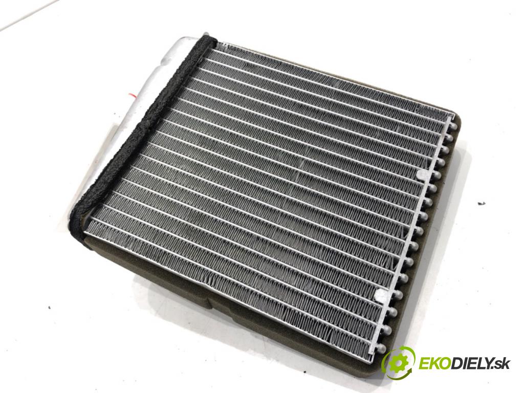 VW GOLF V (1K1) 2003 - 2010    1.9 TDI 77 kW [105 KM] olej napędowy 2003 - 2008  topné těleso radiátor topení 1K0819031 (Radiátory topení)