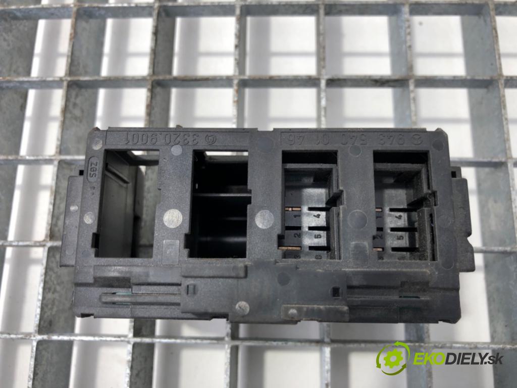 MERCEDES-BENZ ACTROS MP2 / MP3 2002 - 2022    3236 B  Panel prepínačov 9435400146 (Prepínače, spínače, tlačidlá a ovládače kúrenia)