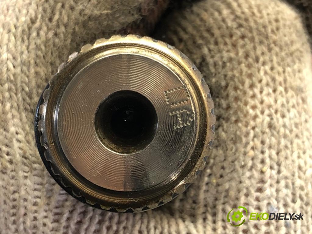 CHEVROLET ORLANDO (J309) 2010 - 2022    1.8 LPG 104 kW [141 KM] Benzyna / gaz samochodowy   Poloos pravy predný 13386320