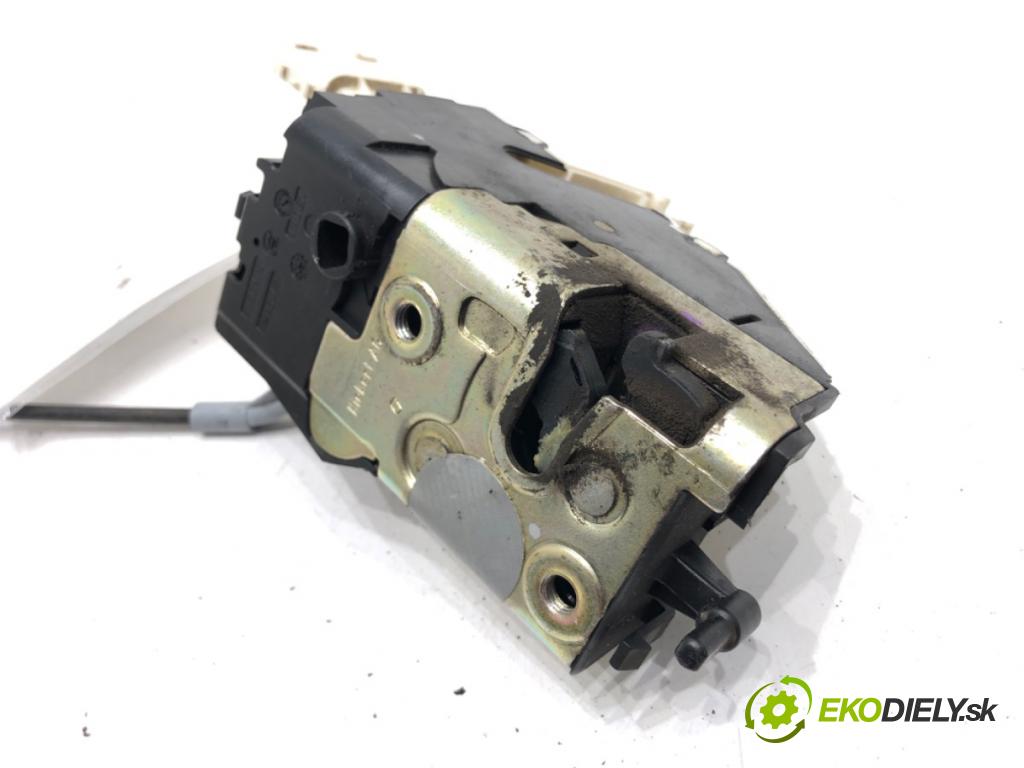 CITROEN C4 I (LC_) 2004 - 2014    1.6 16V 80 kW [109 KM] benzyna 2004 - 2011  zámok dveře pravý přední část 9681331480