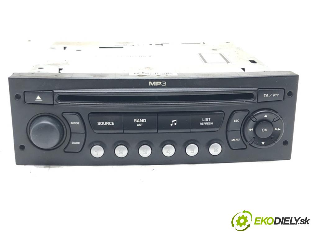 CITROEN C4 I (LC_) 2004 - 2014    1.6 16V 80 kW [109 KM] benzyna 2004 - 2011  RADIO 9662925877 (Audio zariadenia)