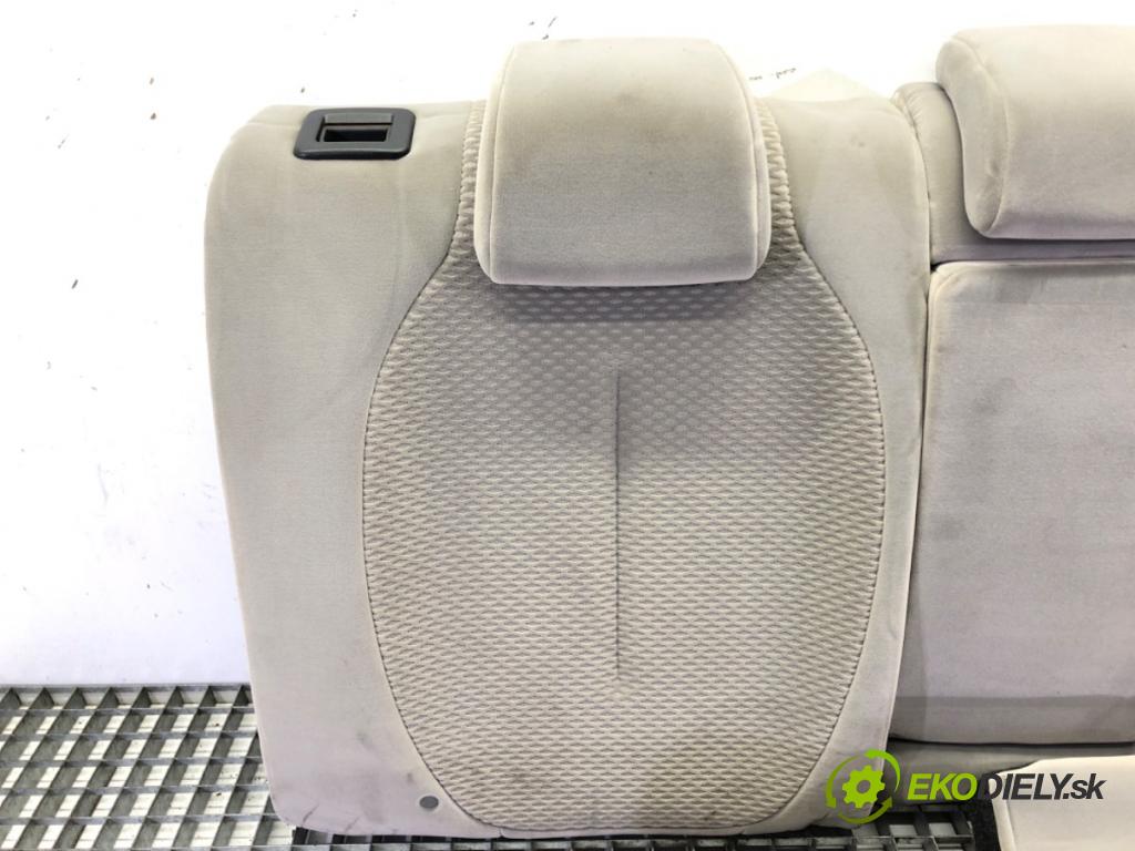 CITROEN C4 I (LC_) 2004 - 2014    1.6 16V 80 kW [109 KM] benzyna 2004 - 2011  Sedadlo druhý rad