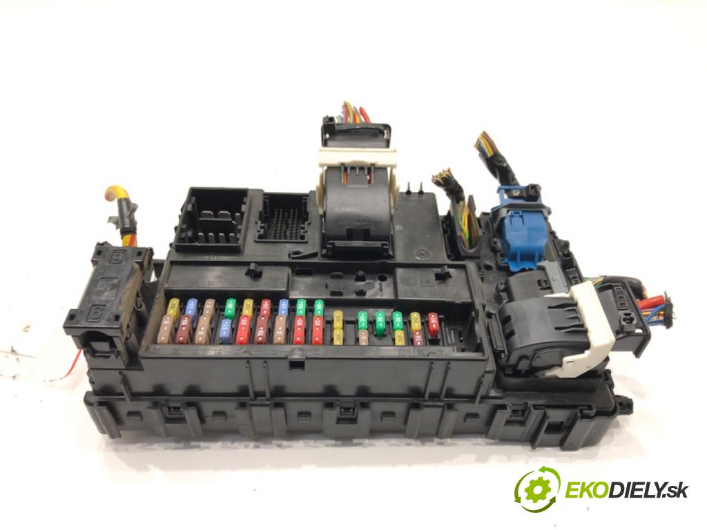 FORD MONDEO V Turnier (CF) 2014 - 2022    2.0 TDCi 132 kW [180 KM] olej napędowy 2014 - 2022  Modul BCM HU5T-15604-BFE (Ostatné)