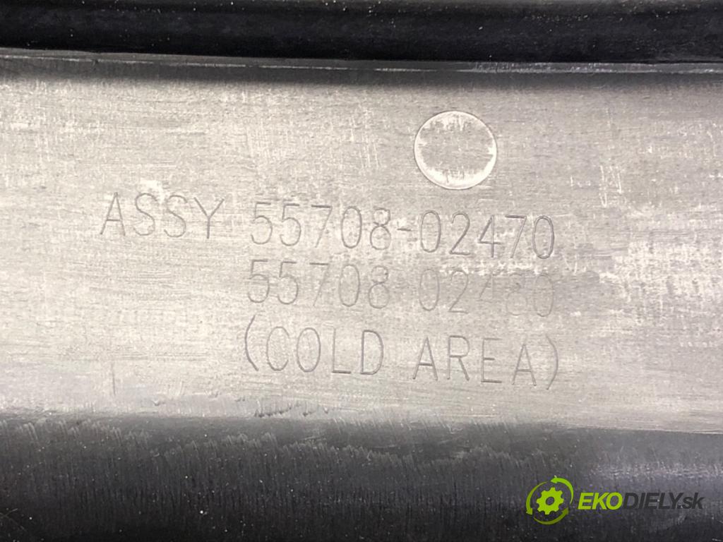 TOYOTA AURIS Kombi (_E18_) 2013 - 2018    1.6 D4-D (WWE185_) 82 kW [112 KM] olej napędowy 20  Torpédo, plast pod čelné okno 55708-02470 (Torpéda)