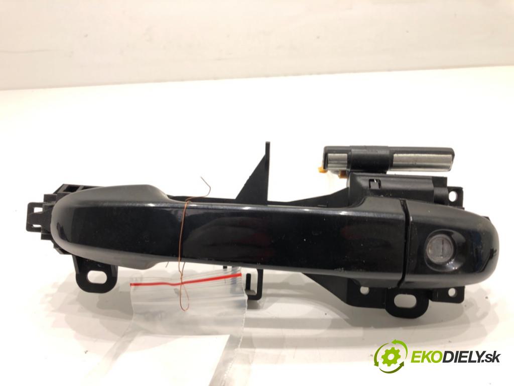 TOYOTA AURIS II Kombi 2015 82 kW 1.6 D4-D (WWE185_) 1598 Kľučka vonkajšia ľavy predný 