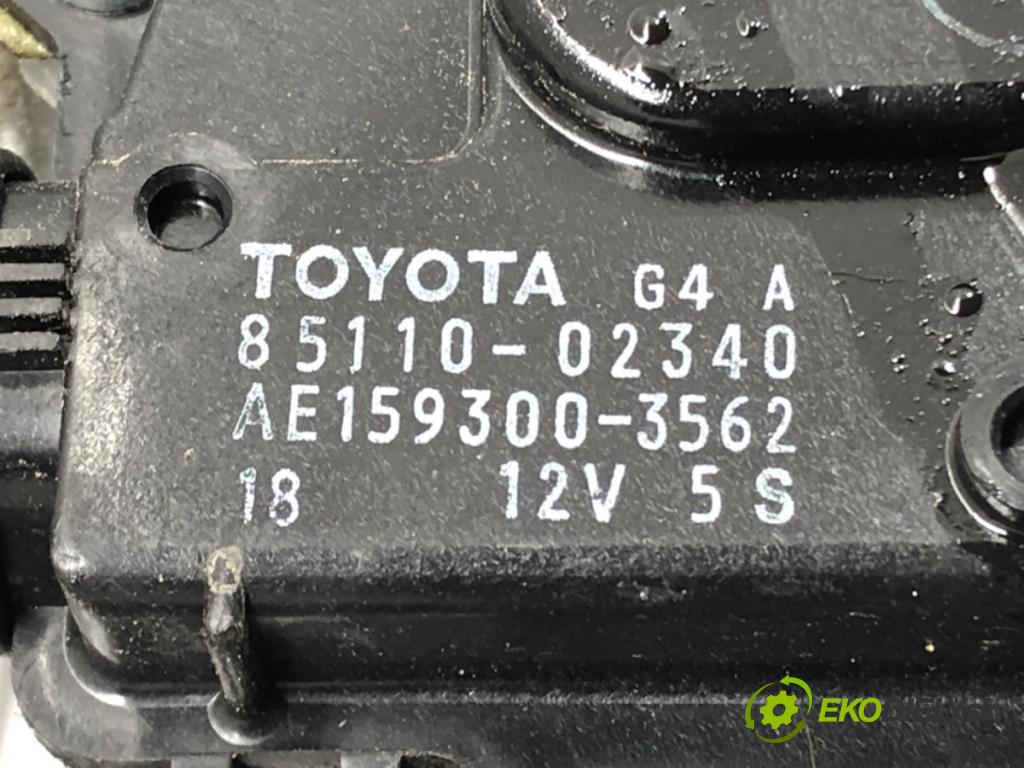 TOYOTA AURIS Kombi (_E18_) 2013 - 2018    1.6 D4-D (WWE185_) 82 kW [112 KM] olej napędowy 20  Mechanizmus stieračov predný 85110-02340 (Motorčeky stieračov predné)